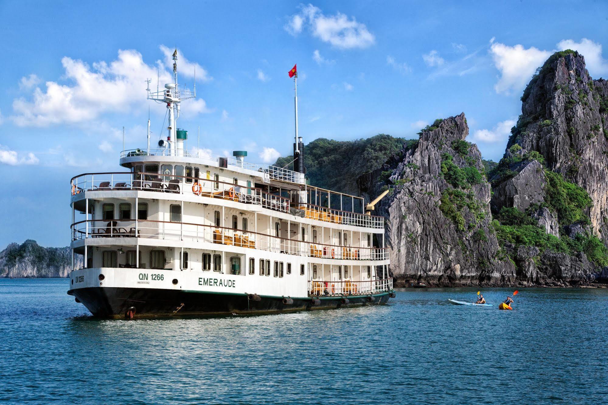 Emeraude Classic Cruises Ha Long Exteriér fotografie